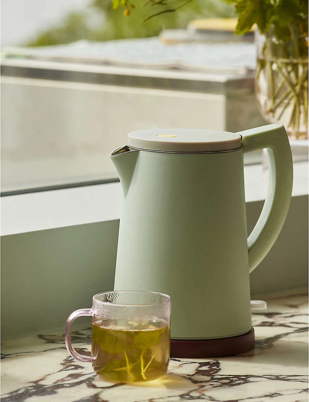 HAY Sowden Kettle 1.5L 4 HAY Sowden Kettle 1.5L - Image 2