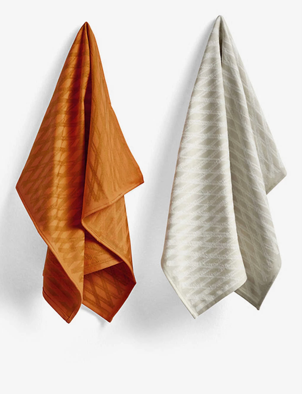 HAY Diamond Marker No. 2 Cotton Tea Towels Set Of Two 3 HAY Diamond Marker No. 2 Cotton Tea Towels Set Of Two